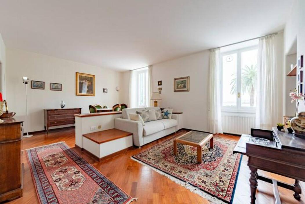 WELCOME RIVIERA, Casa Luigina apartment, 90 sqm, sea view, 2 bedroom, 1 bathroom, free wifi, and, depending on availability, a private garage 800 meters away at 20,00 euro per night - 3