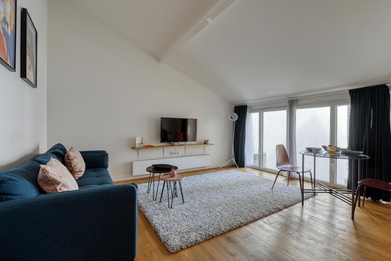 Les Cottages de Montmartre - Secret Courtyard - 5