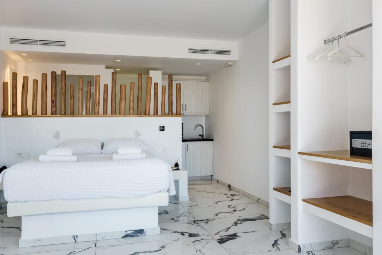 Bianco a Nero Mykonos - 5