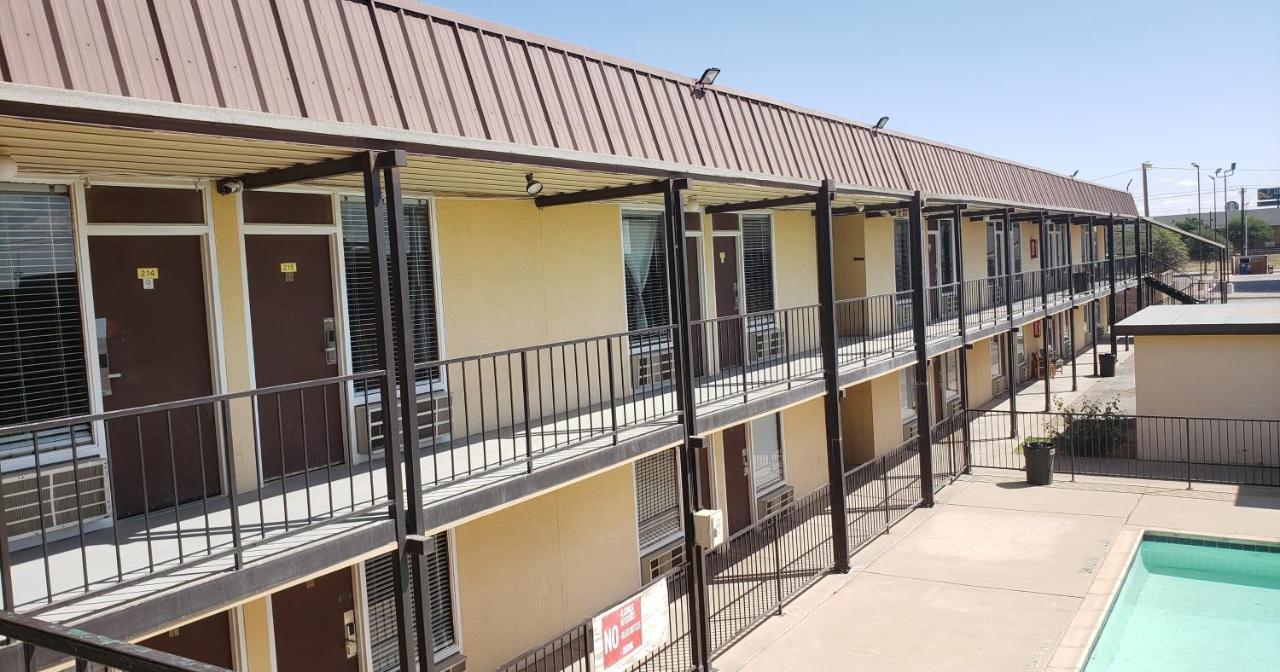 West Texas Inn & Suites with Kitchenette — photo 18