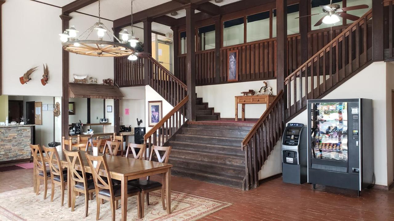 West Texas Inn & Suites with Kitchenette — photo 22