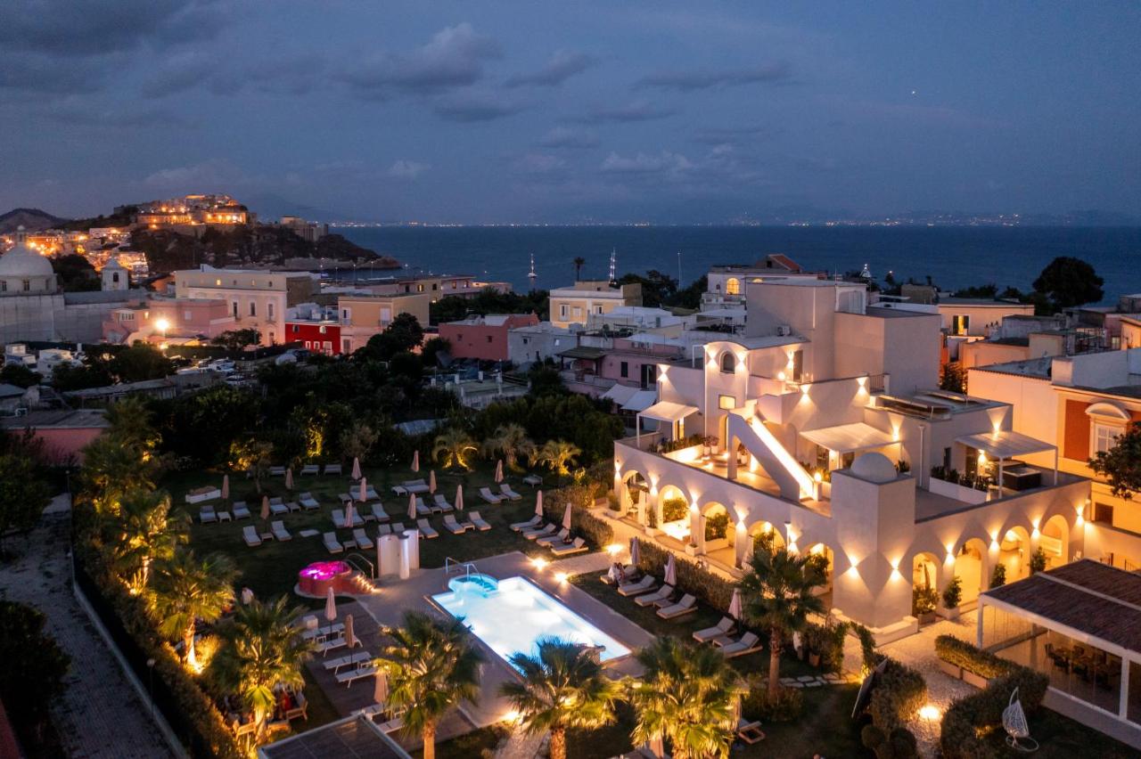 Insula Boutique Hotel photo