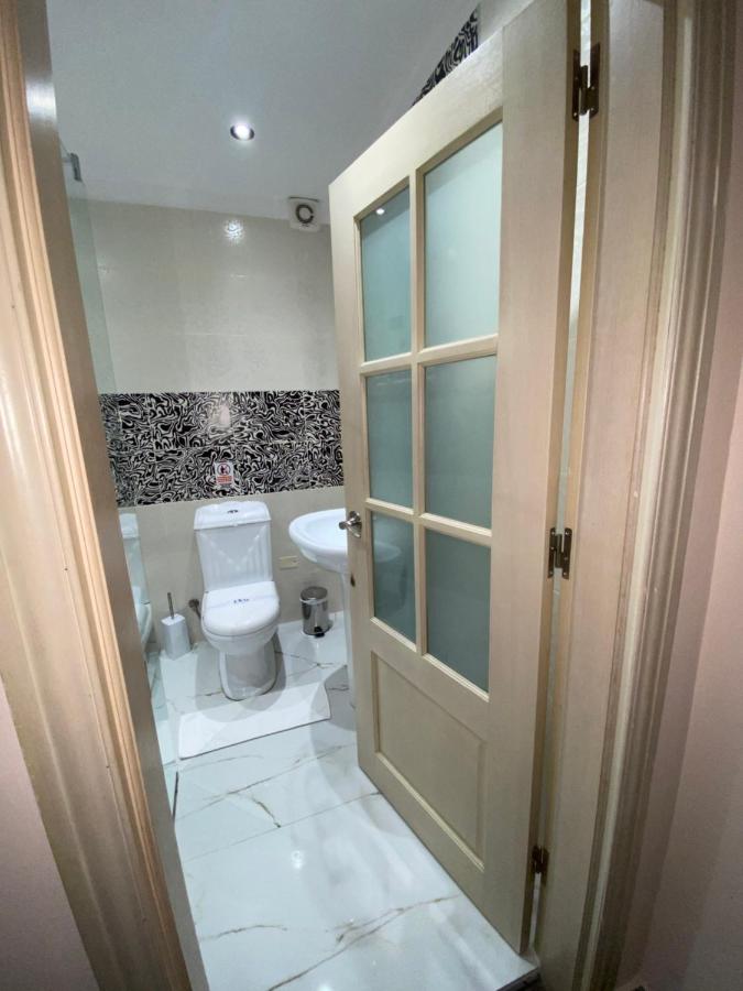 Hotel Deluxe photo