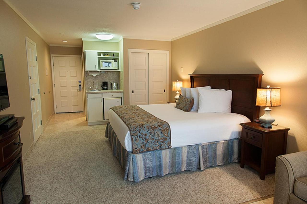 Inn at Spanish Head Resort Hotel — photo 17