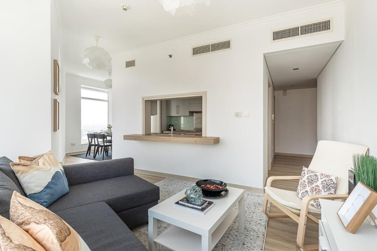 Frank Porter - Burj Views Tower A - 2