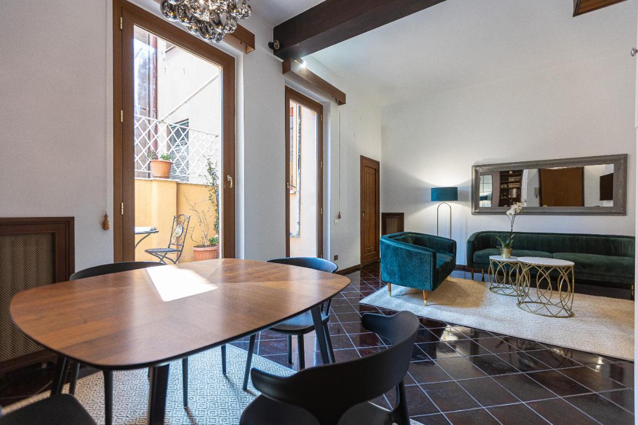 Borgo Terrace by Rental in Rome - 4