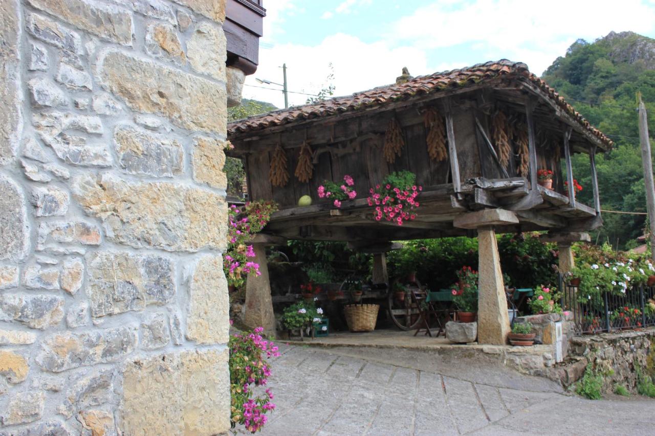 Country House El Colladín, Llerices, Spain - Booking.com