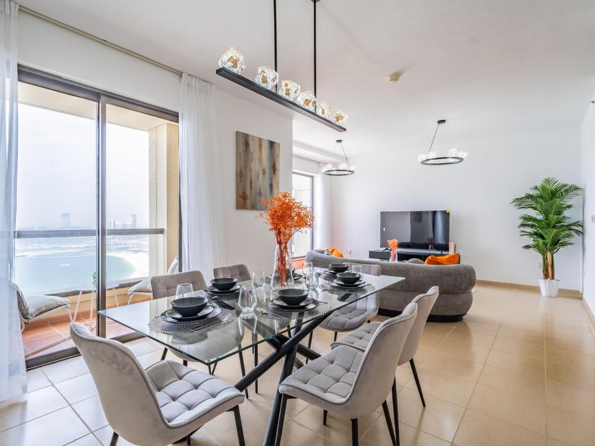 Spacious 2BR - Dubai Eye & Sea View - JBR - 4