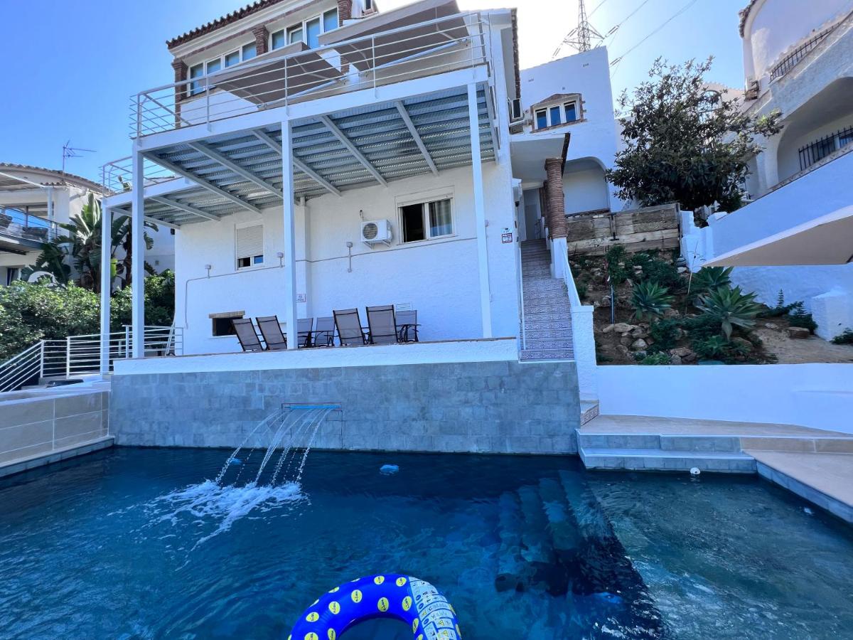 Dream villa with heated swimming pool, jacuzzi - 5