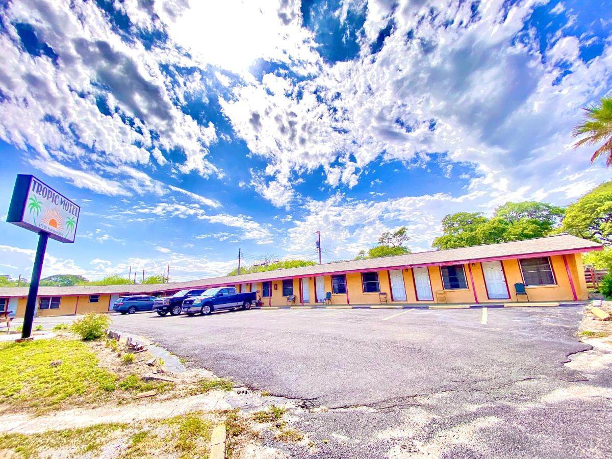 Schooner Motel — photo 17