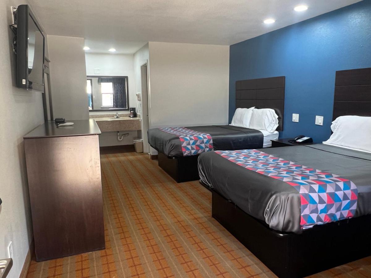 Economy Inn 250 Weekly Rate — photo 11