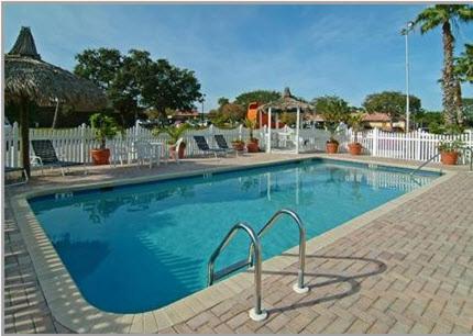 Americas Best Value Inn Bradenton-Sarasota — photo 9