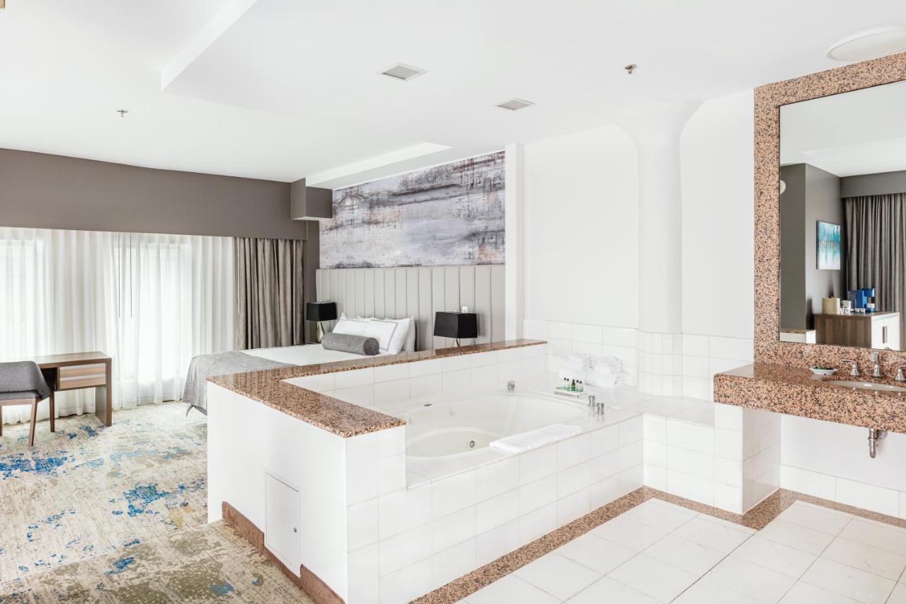 Atheneum Suite Hotel — photo 13