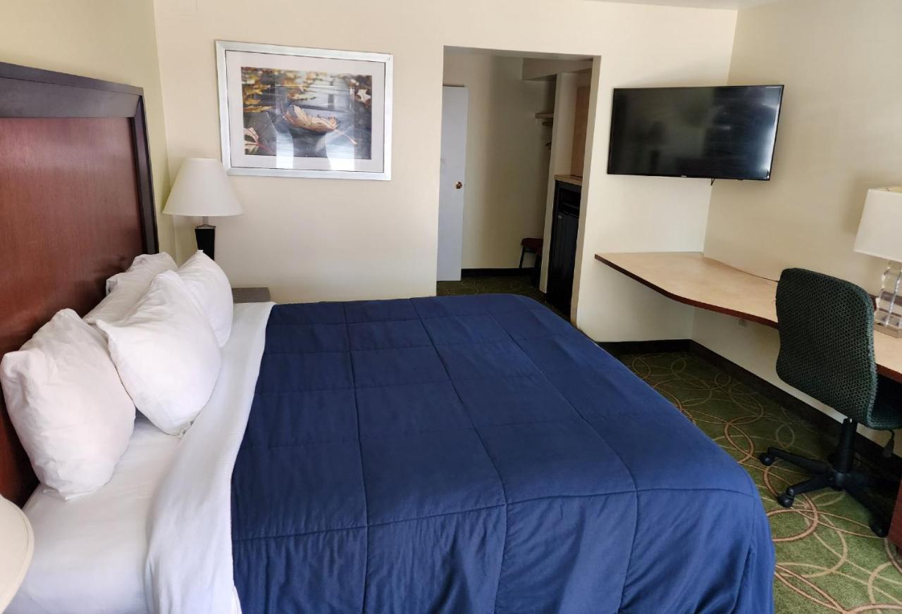 Nittany Budget Motel — photo 9