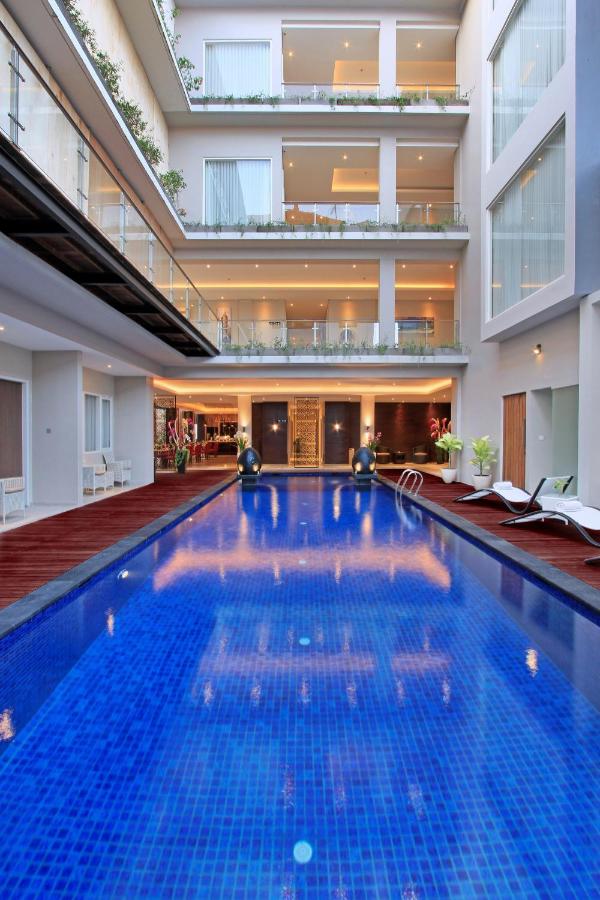 Ohana Hotel Kuta - 4