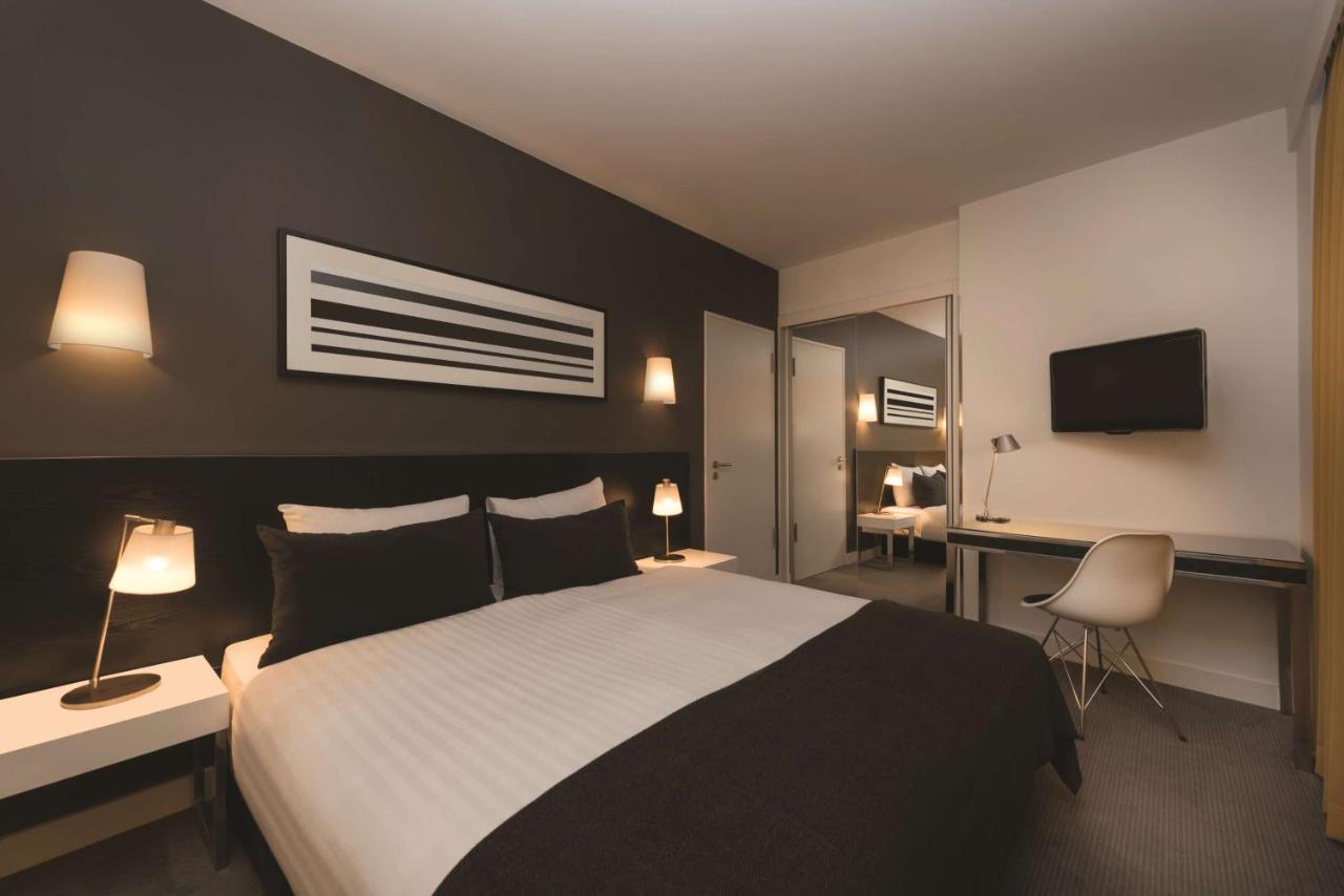 Adina Apartment Hotel Berlin Hackescher Markt photo