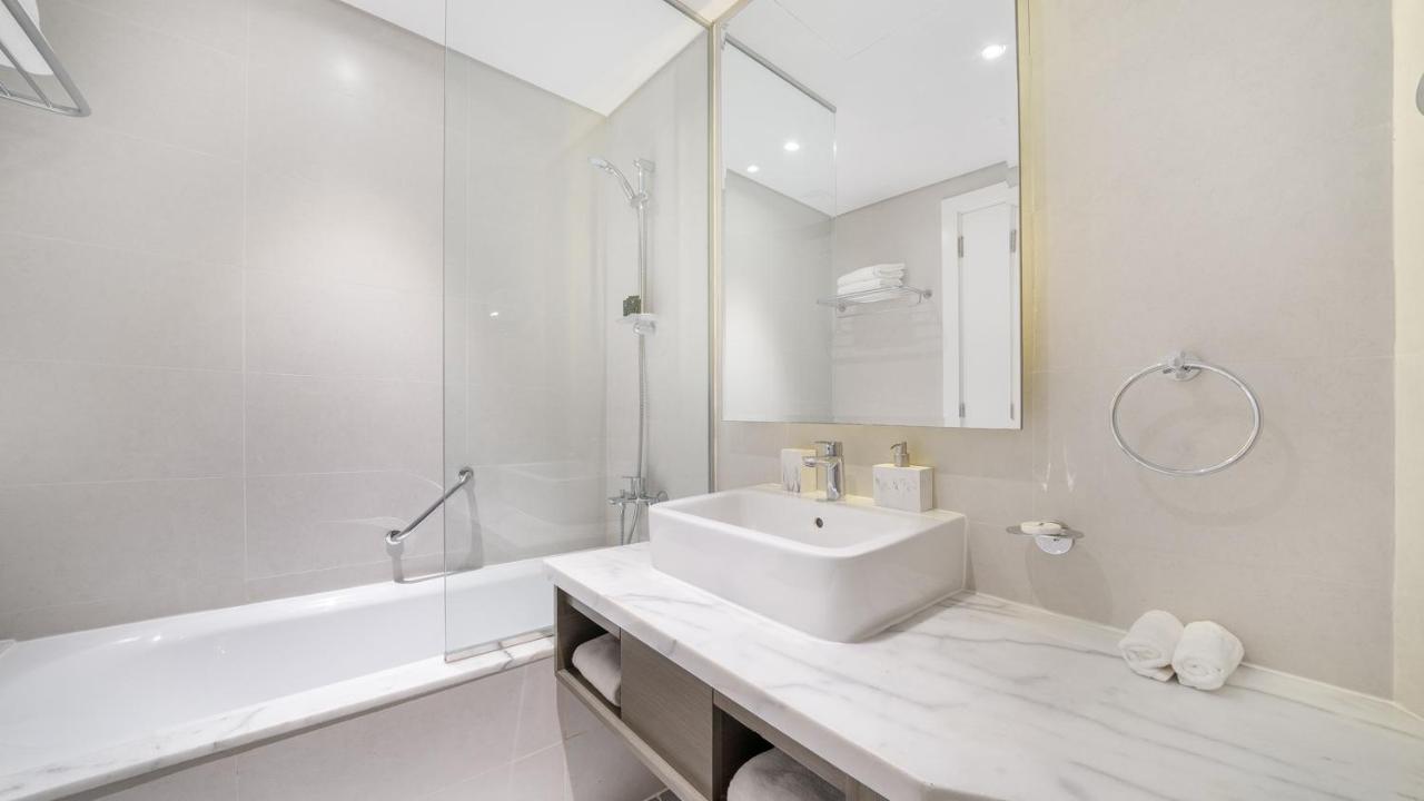 Bright Deluxe Studio canal view - Special offer - 3