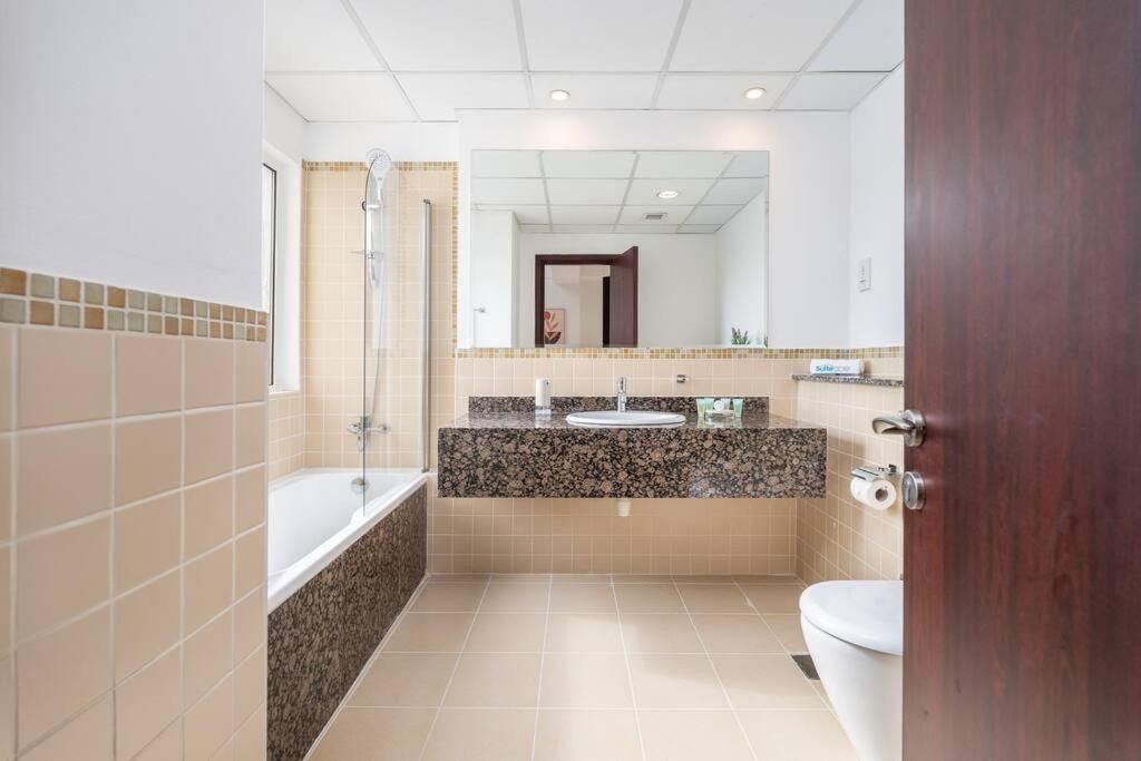 Dominant View of Dubai Marina - 3