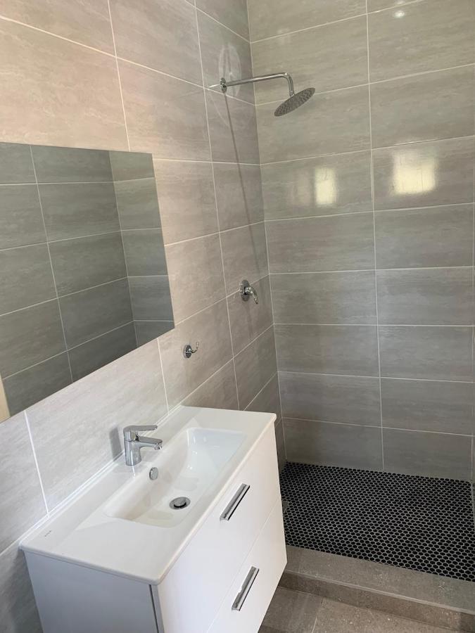 SOLAR POWERED - Heart of Constantia2 - 3