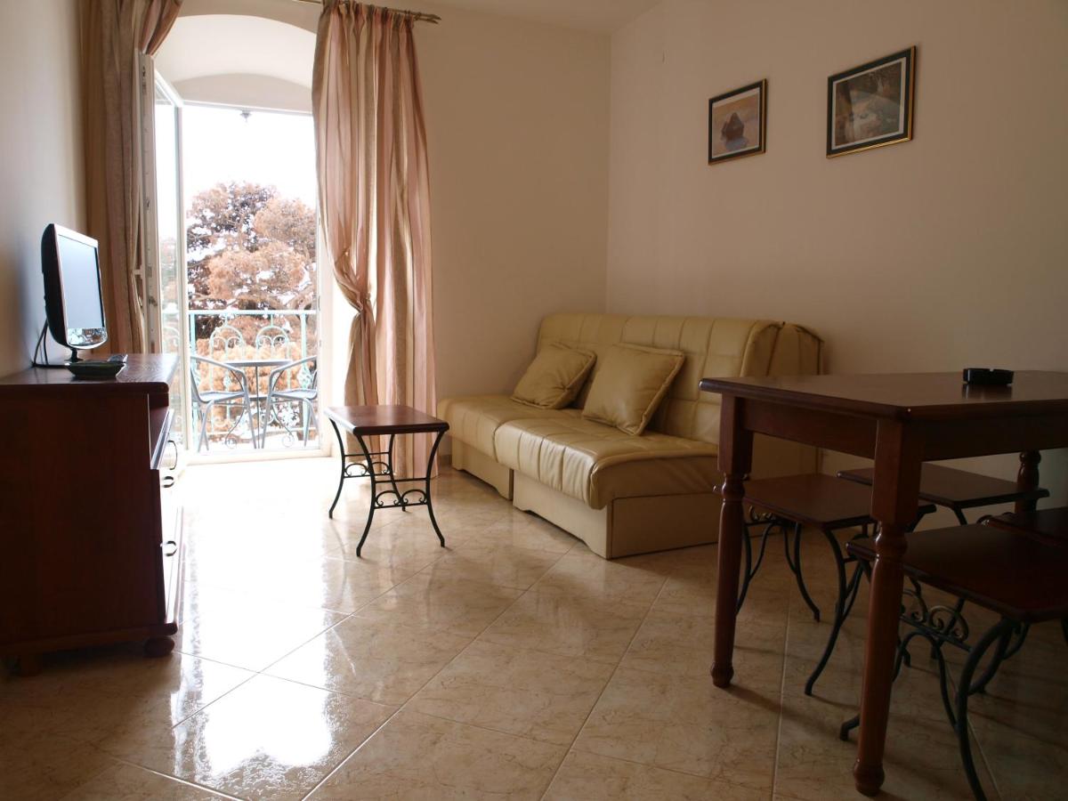 Apartments Obala Dragovic