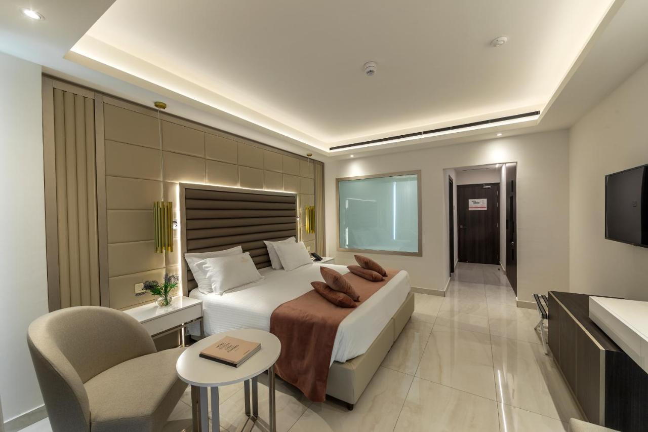 Chrysomare Beach Hotel & Resort photo
