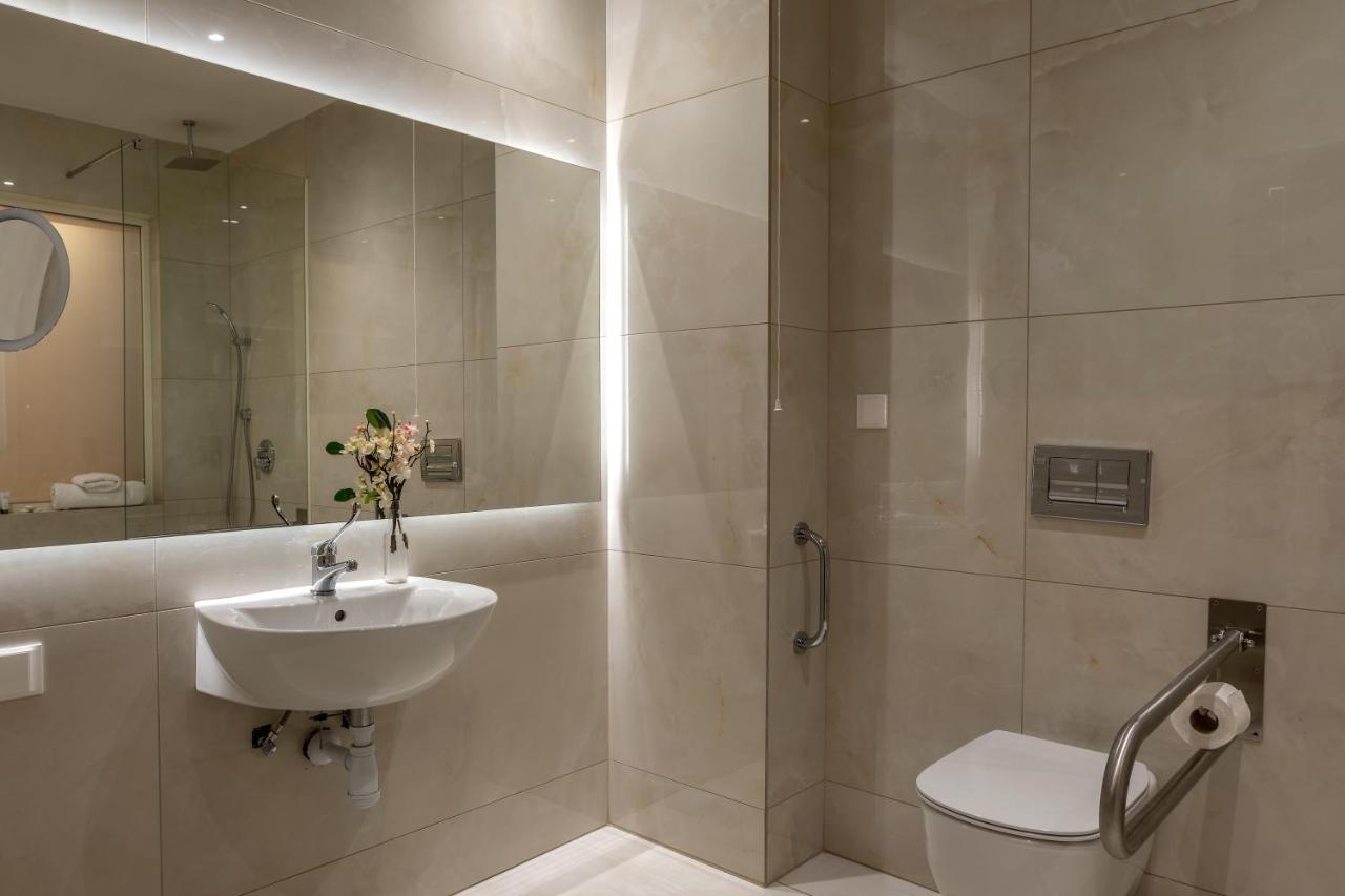 Chrysomare Beach Hotel & Resort photo