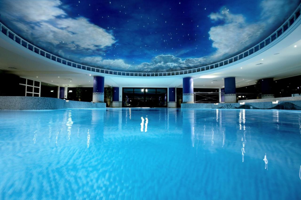The Celtic Manor Resort Hotel Deals & Reviews, NEWPORT
