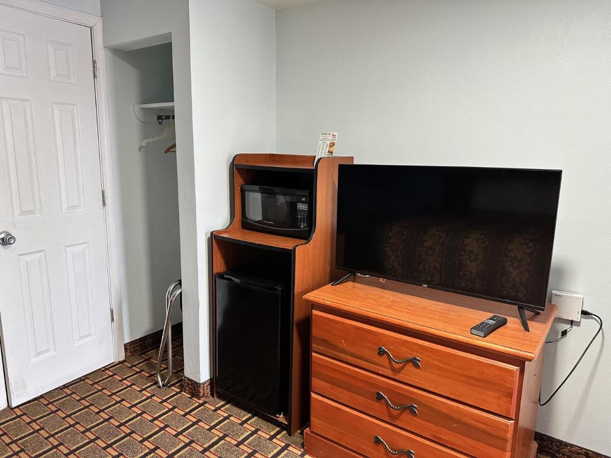 Bestway Inn — photo 4