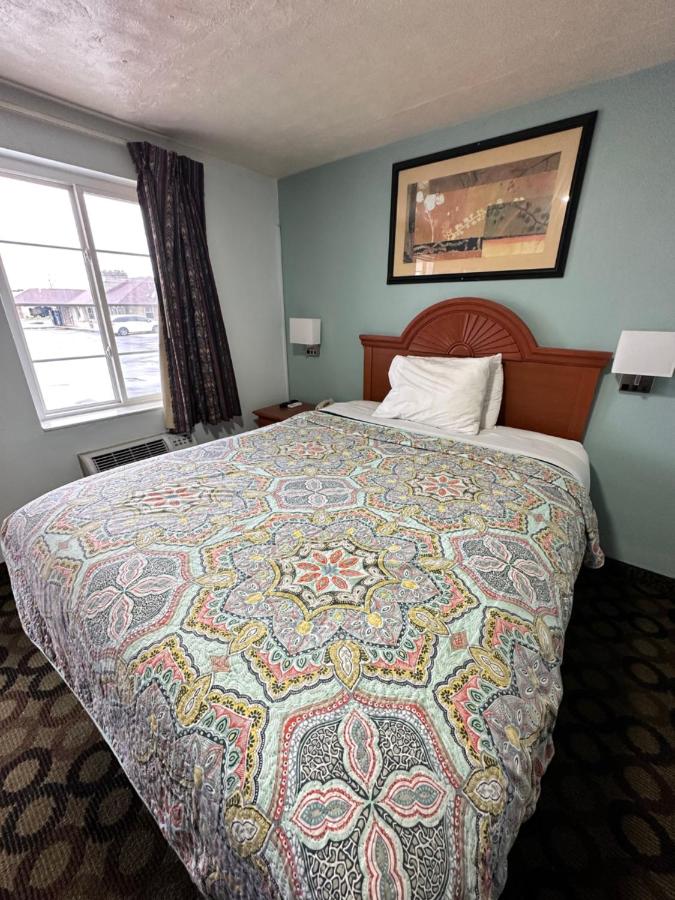 Bestway Inn — photo 13
