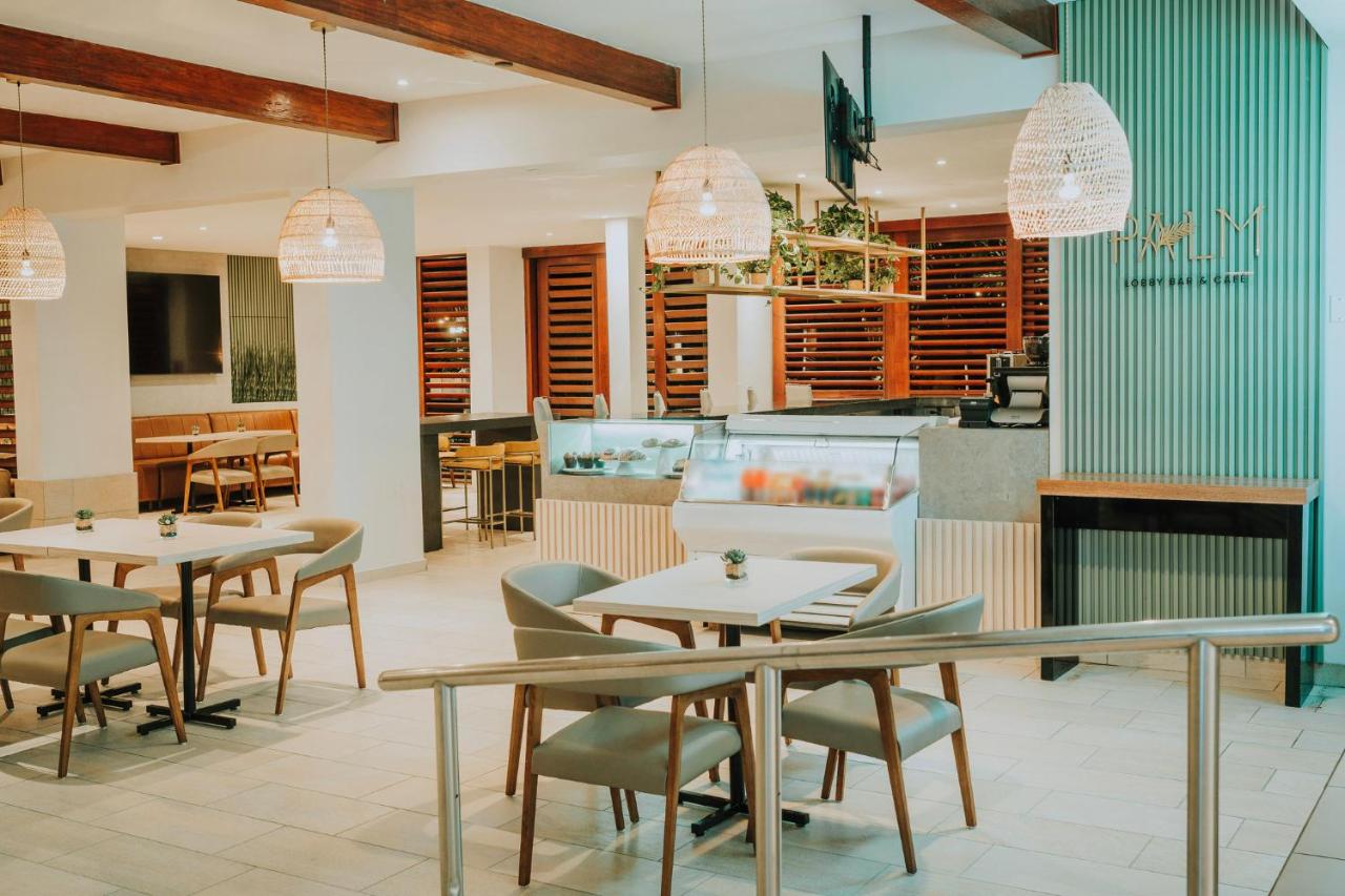 Holiday Inn Resort Aruba - Beach Resort & Casino, an IHG Hotel photo