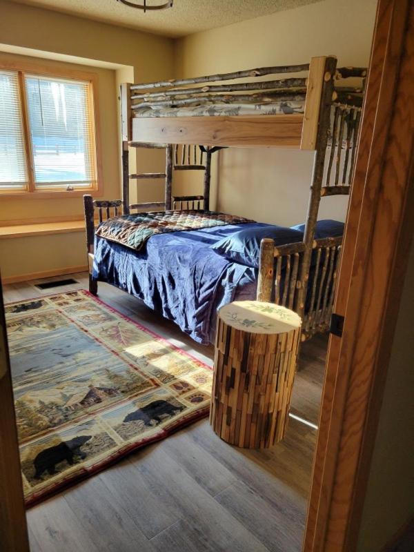 Whitetail Lodge — photo 16