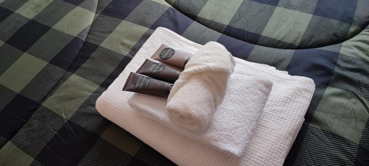 Azzurra holiday home - 850 m al mare - 75 mq - balconata vivibile - wi-fi - pay tv gratis - posteggio auto condominiale non assegnato - 2