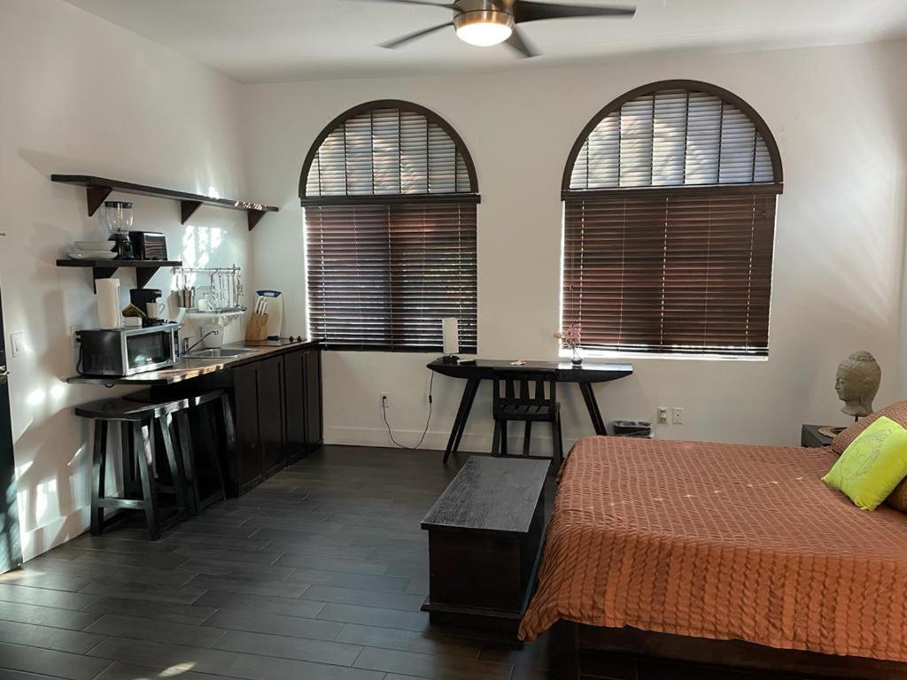 Vive Zen Master Suite for 4 Guests - 2