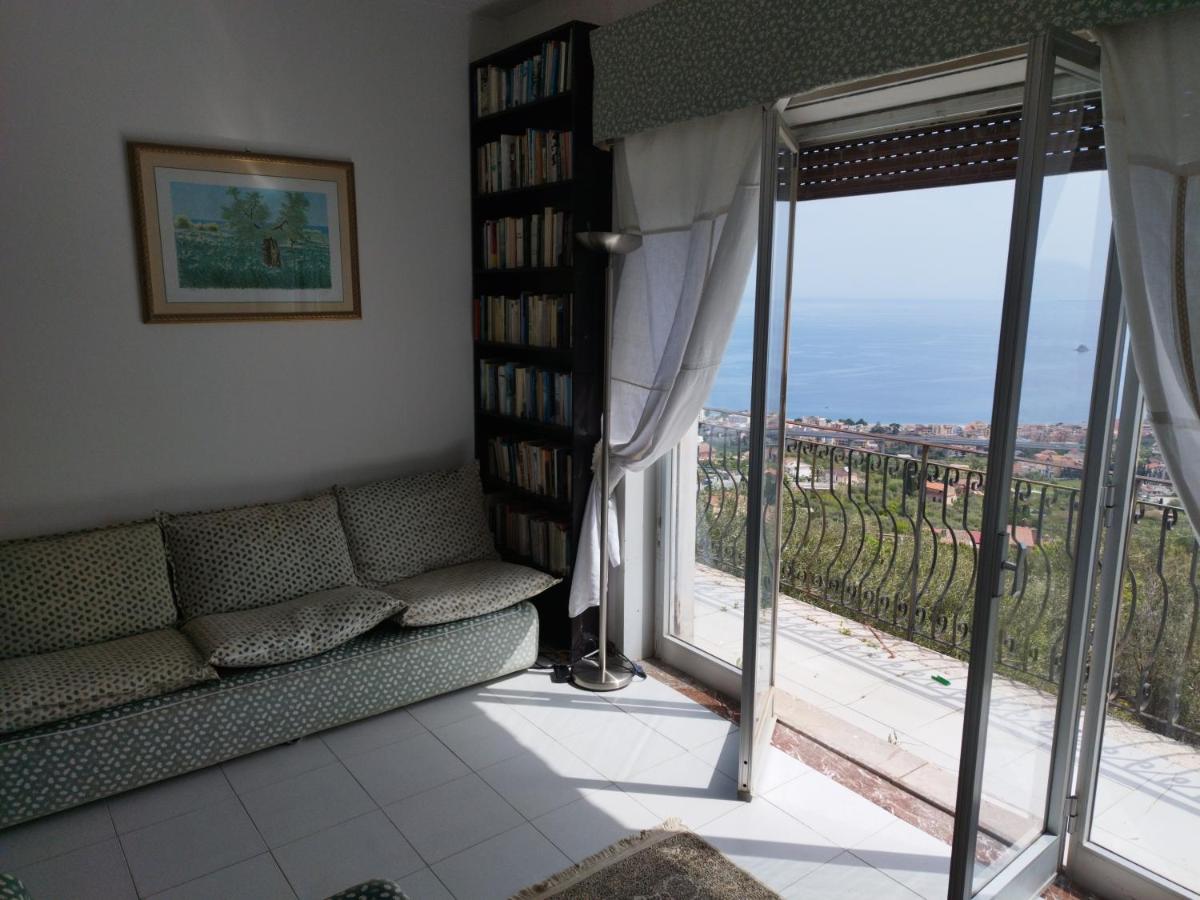 villetta Monte photo
