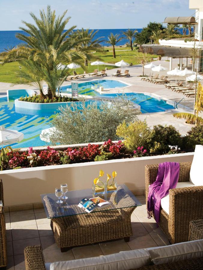Constantinou Bros Athena Royal Beach Hotel photo