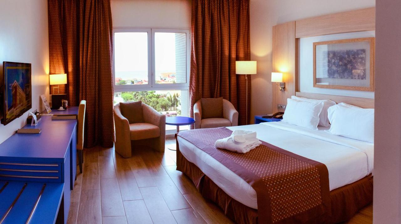 Golden Tulip Le Diplomate photo