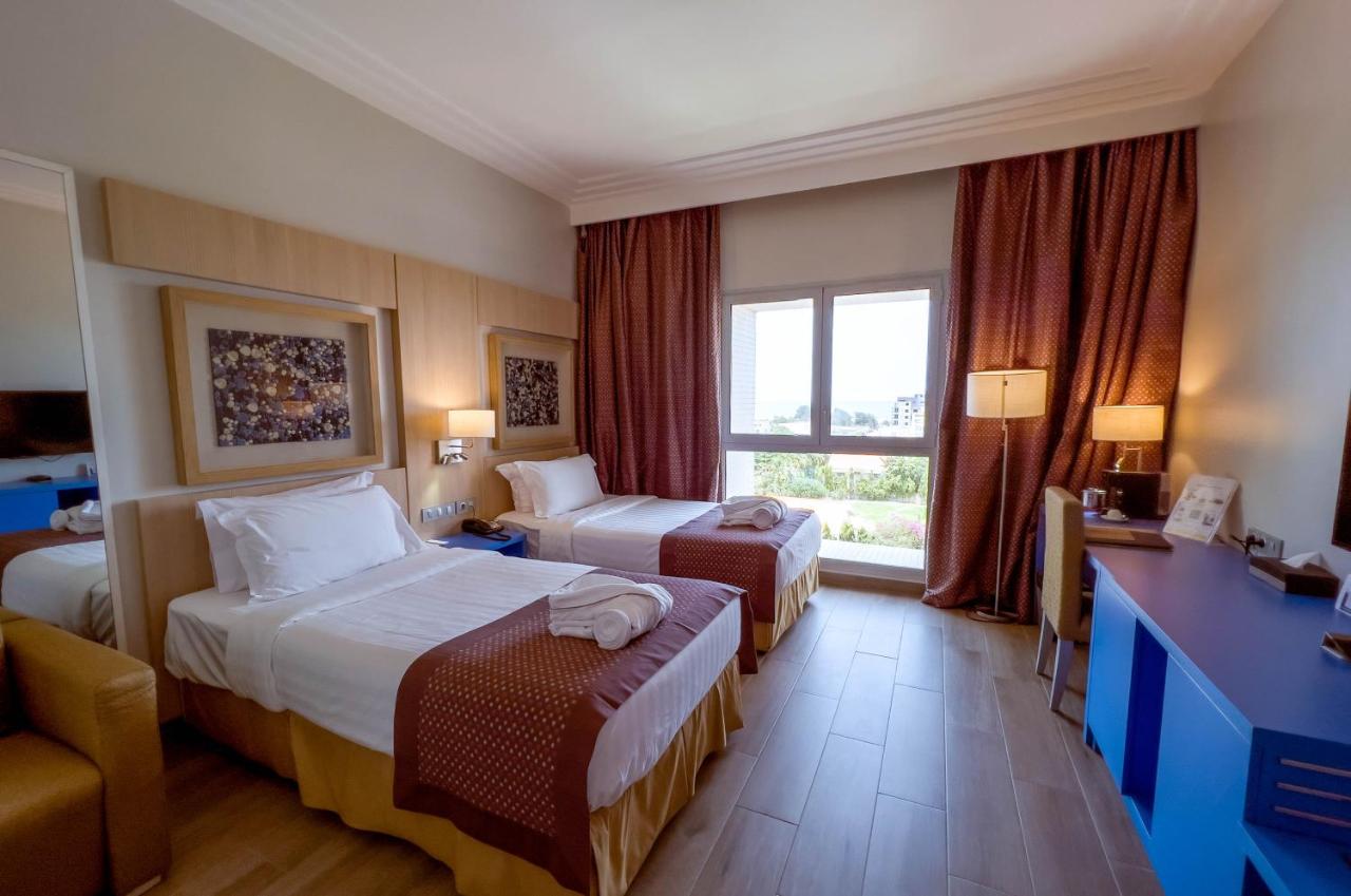 Golden Tulip Le Diplomate photo