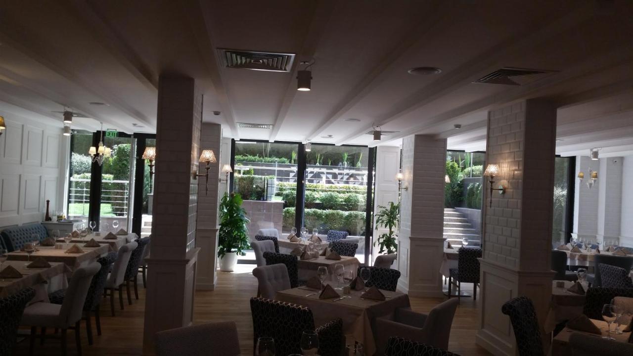 Best Western Plus Olives City Hotel - Free Parking photo