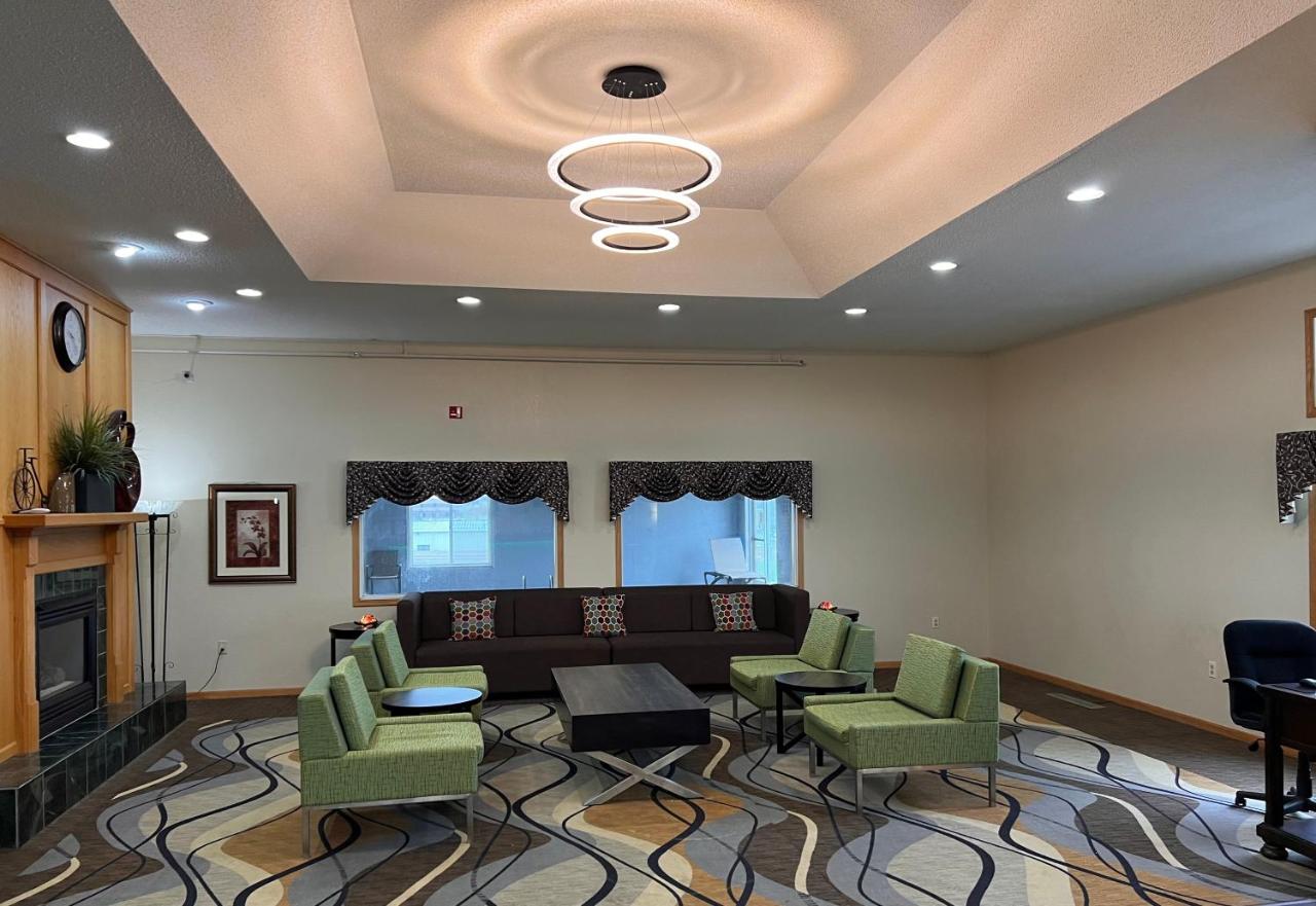 GrandStay Hotel and Suite Waseca — photo 13