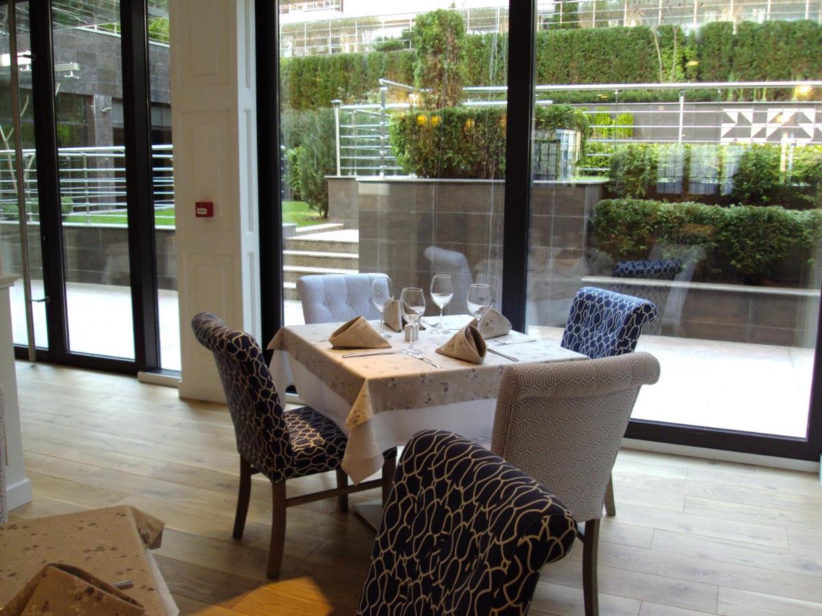 Best Western Plus Olives City Hotel - Free Parking photo