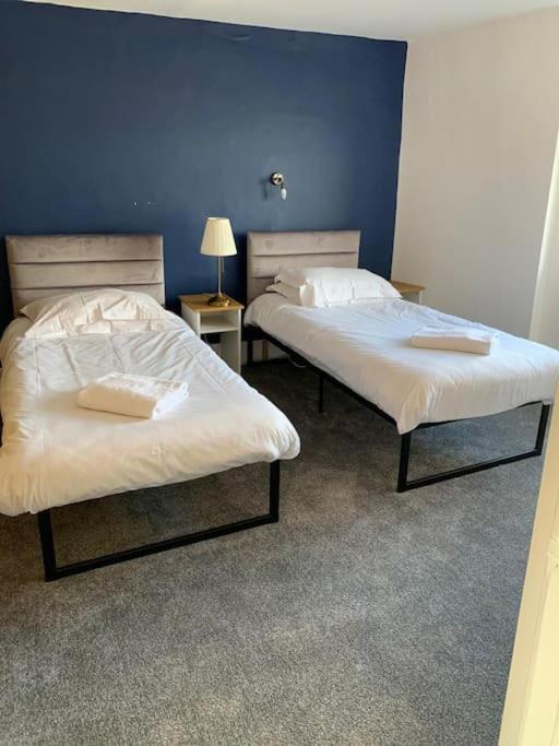 Earls Court Apartments - 5