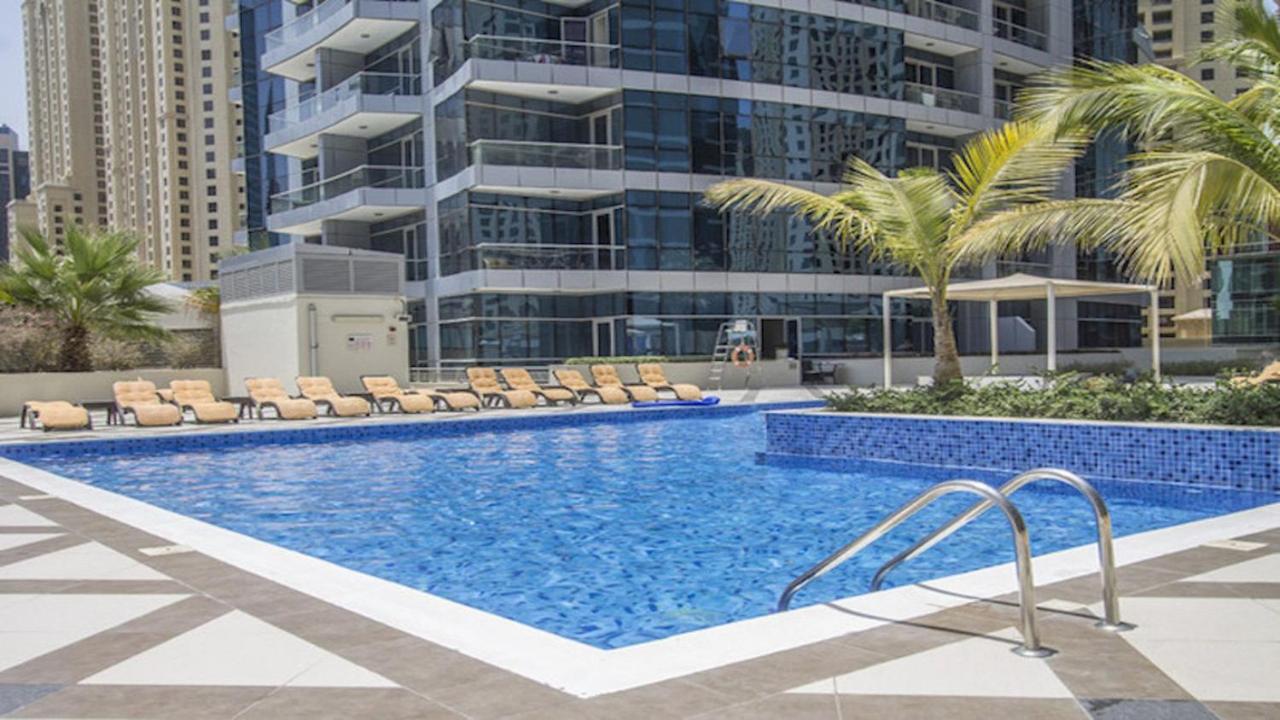 Vacationer Holiday Homes I Exquisite One Bed with Marina Views I Bay Central - 4