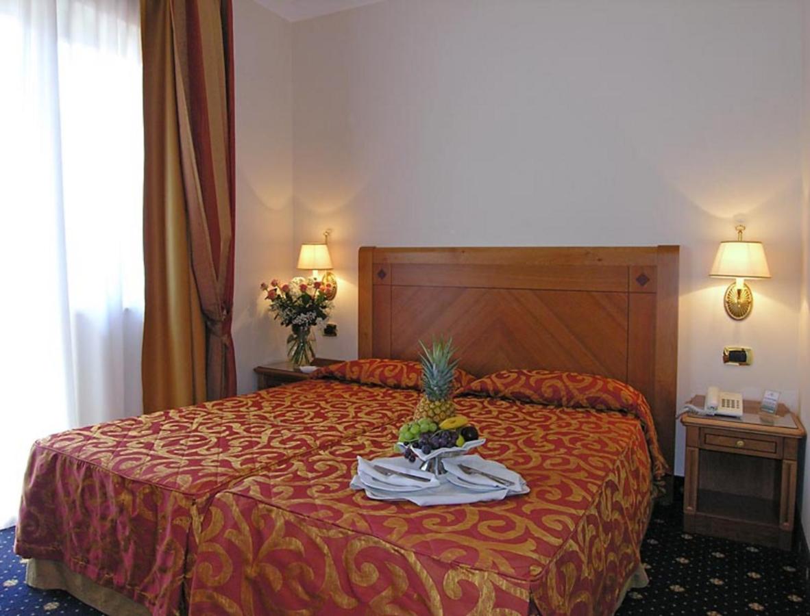 PINEWOOD HOTEL ROME - Laterooms