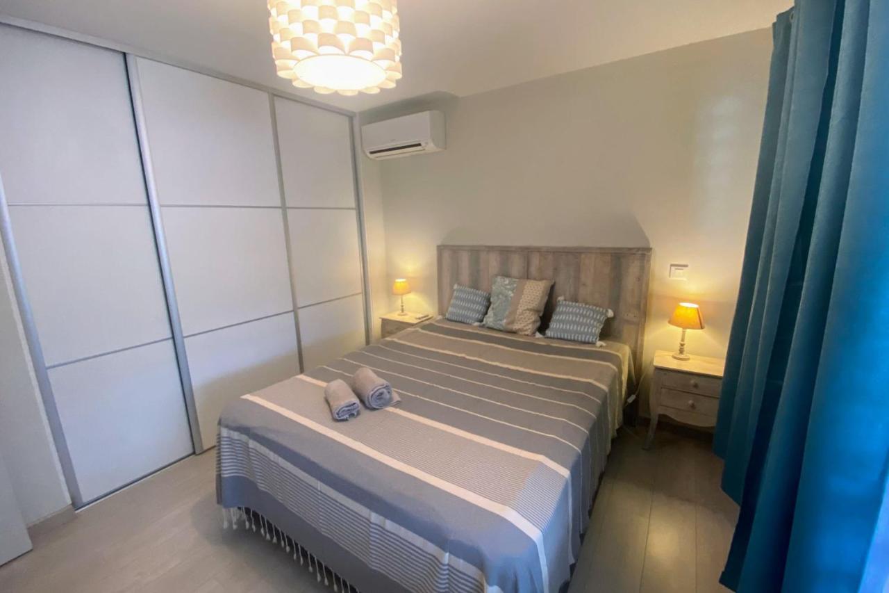 Near Papeete modern apartment with sea view - 4