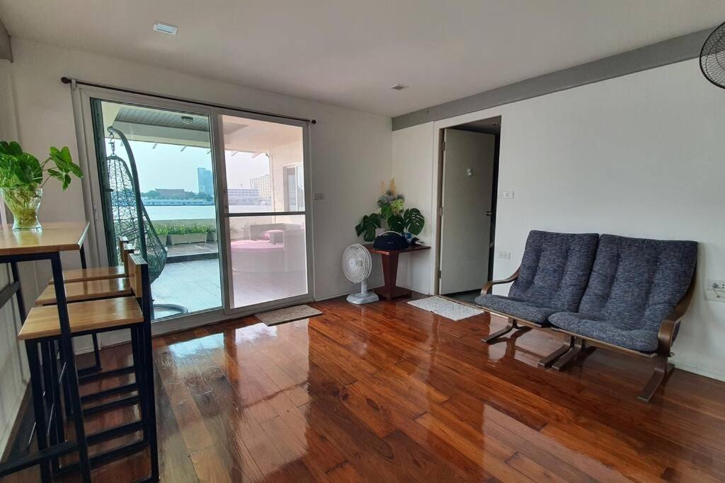 Chao phraya riverfront house Baan Rimphraya - 4