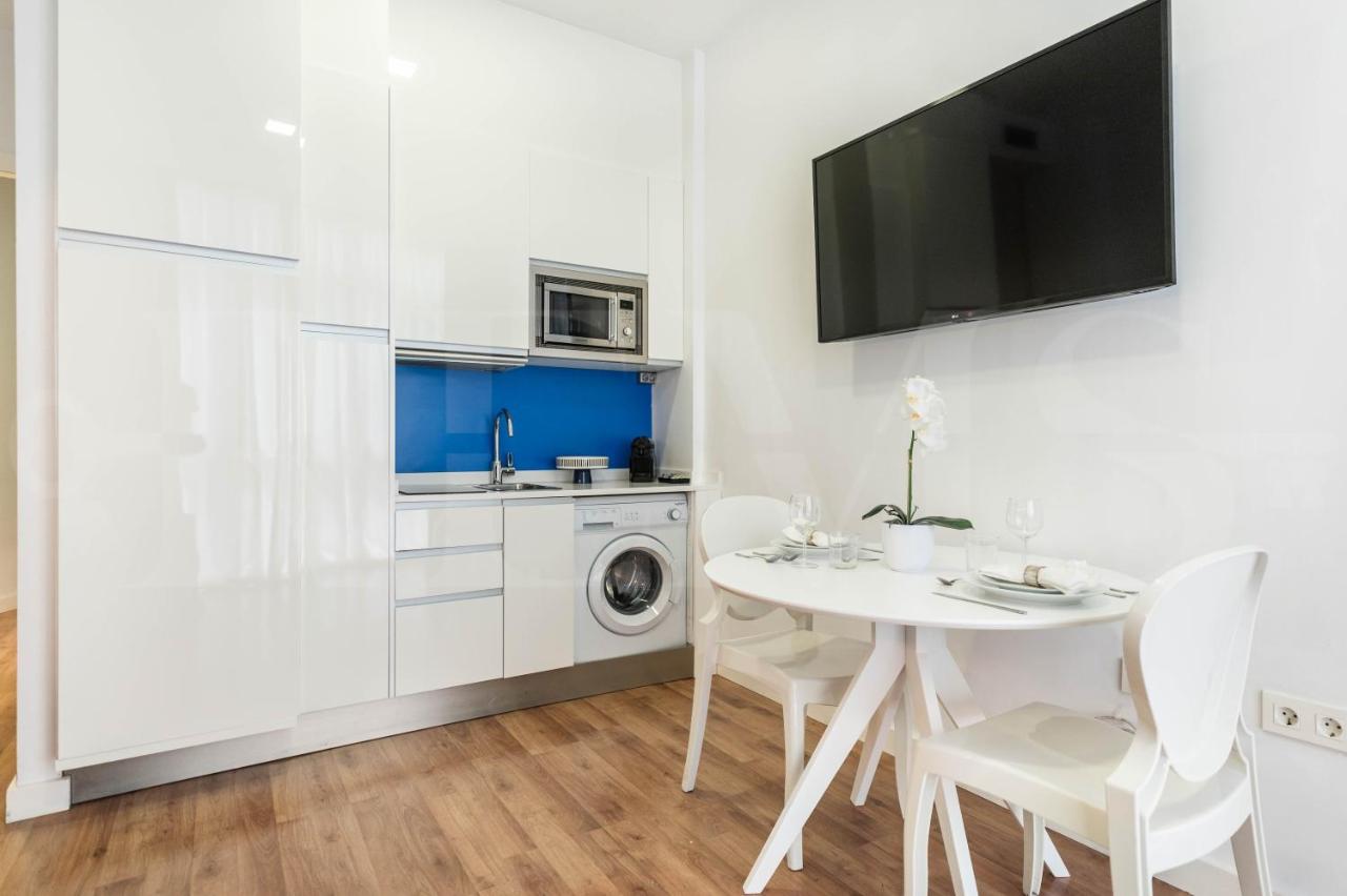 The Ceramics Suite Picasso-Inspired REMS - 5