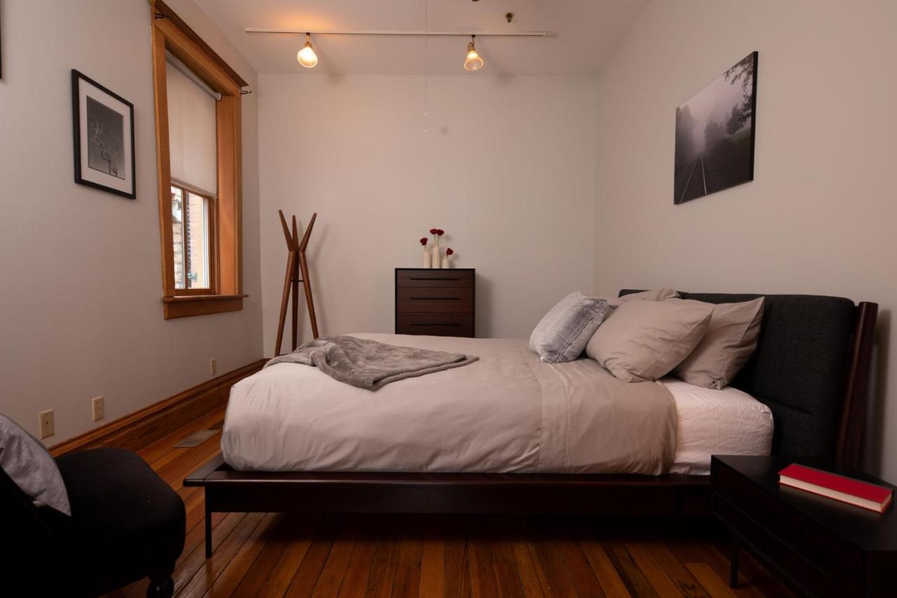 Riverboat Suites — photo 16