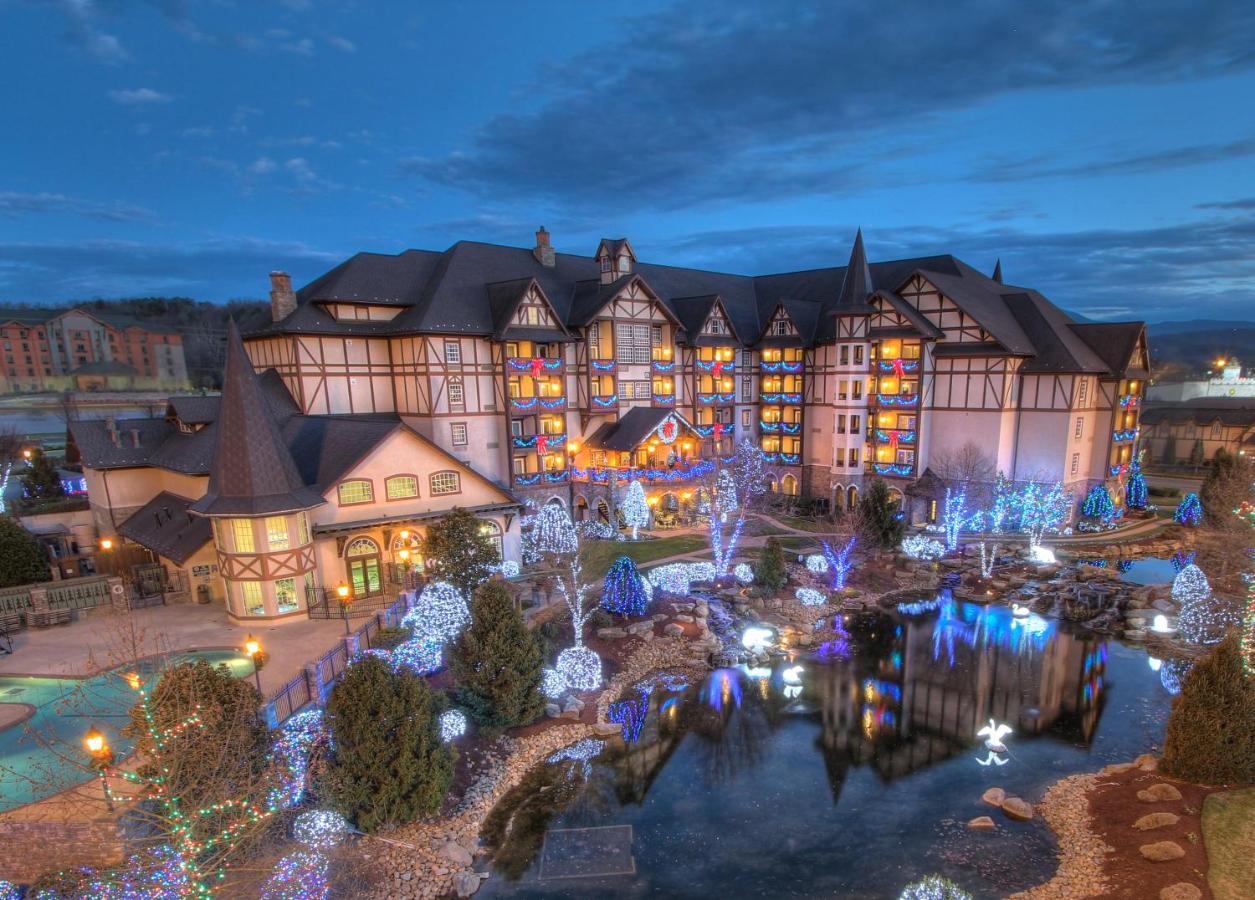 The Inn at Christmas Place — photo 15
