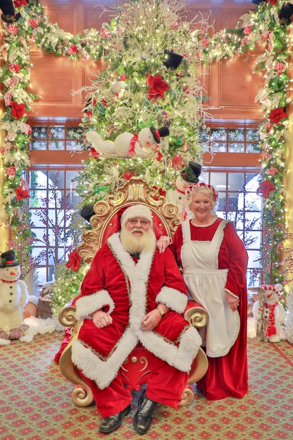 The Inn at Christmas Place — photo 22
