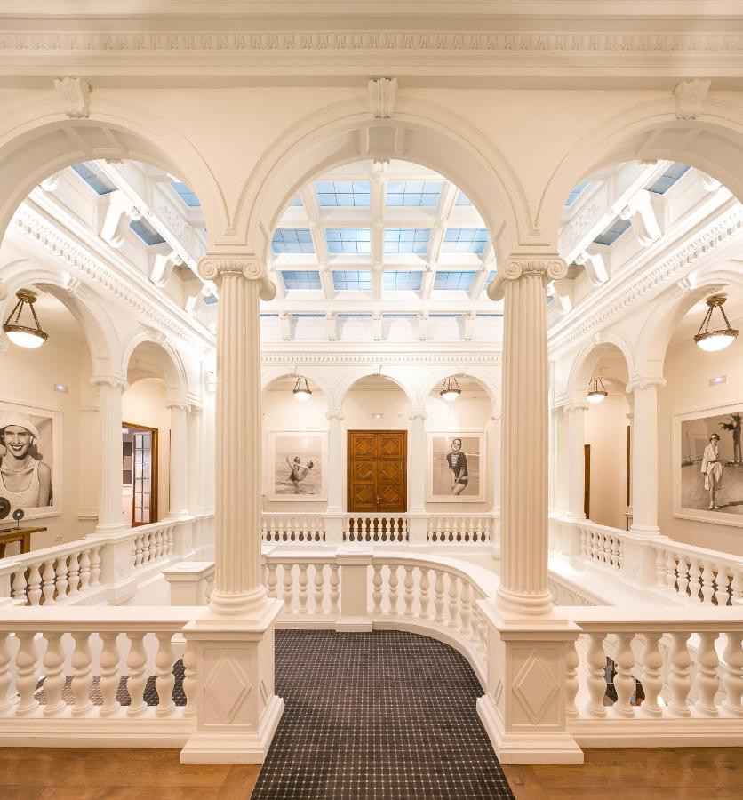Hotel Granvia in Barcelona - Vivi la storia di Barcellona in un palazzo mozzafiato del XIX secolo.